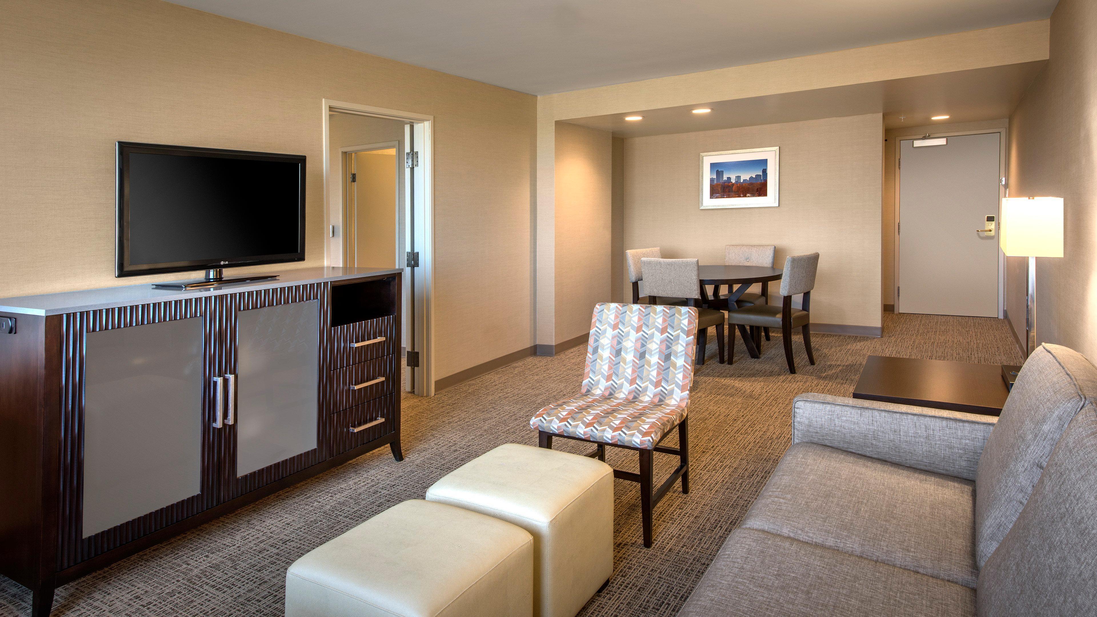 Holiday Inn Denver Lakewood By Ihg Exterior foto